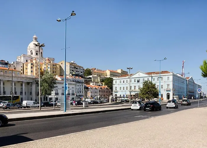 New Listing Lovely At Alfama Max 4pax *