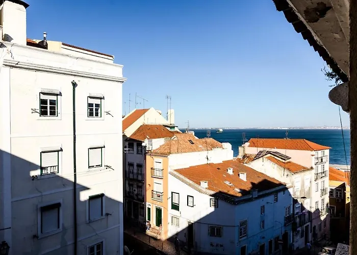 New Listing Lovely At Alfama Max 4pax * Lizbona